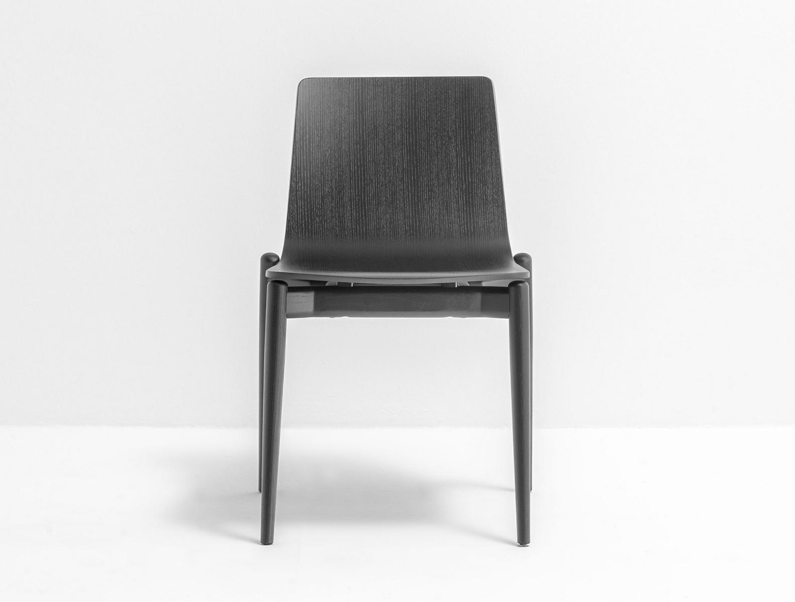 Stackable wooden chair | Malmö 390 by Pedrali