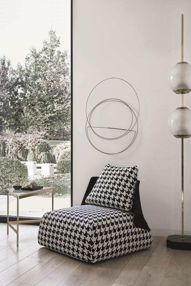 Upholstered fabric armchair with removable cover | Butterfly by Arflex