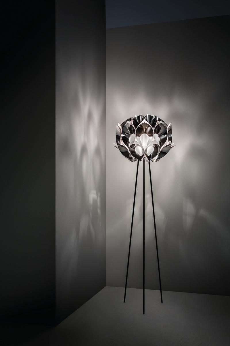 Pewterflex® LED floor lamp | Flora Pewter by Slamp