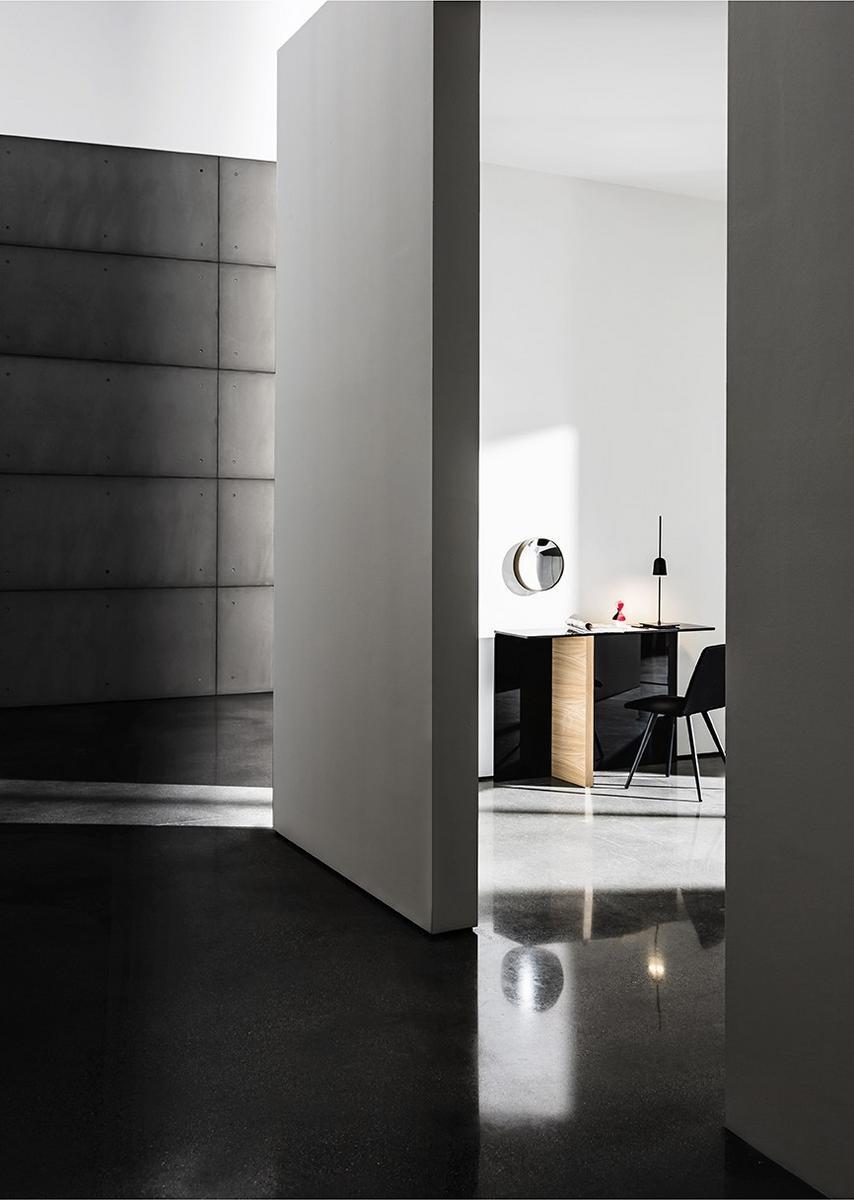 Rectangular wood and glass console table | Regolo by Sovet