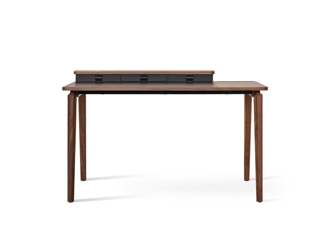 Wooden writing desk with drawers | Note by Molteni