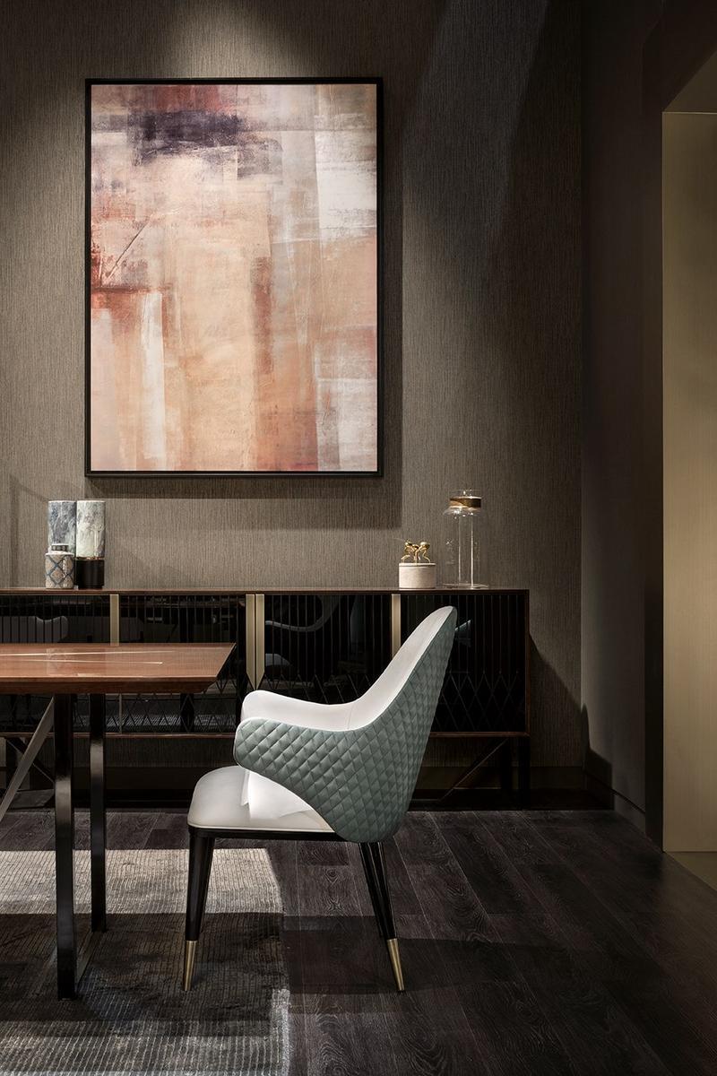 Upholstered fabric chair with armrests | Diva C/b by Capital Collection