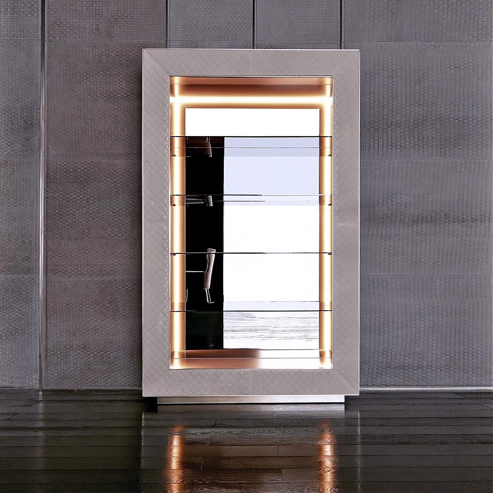 Rack in a classic style | Louisette by Rugiano