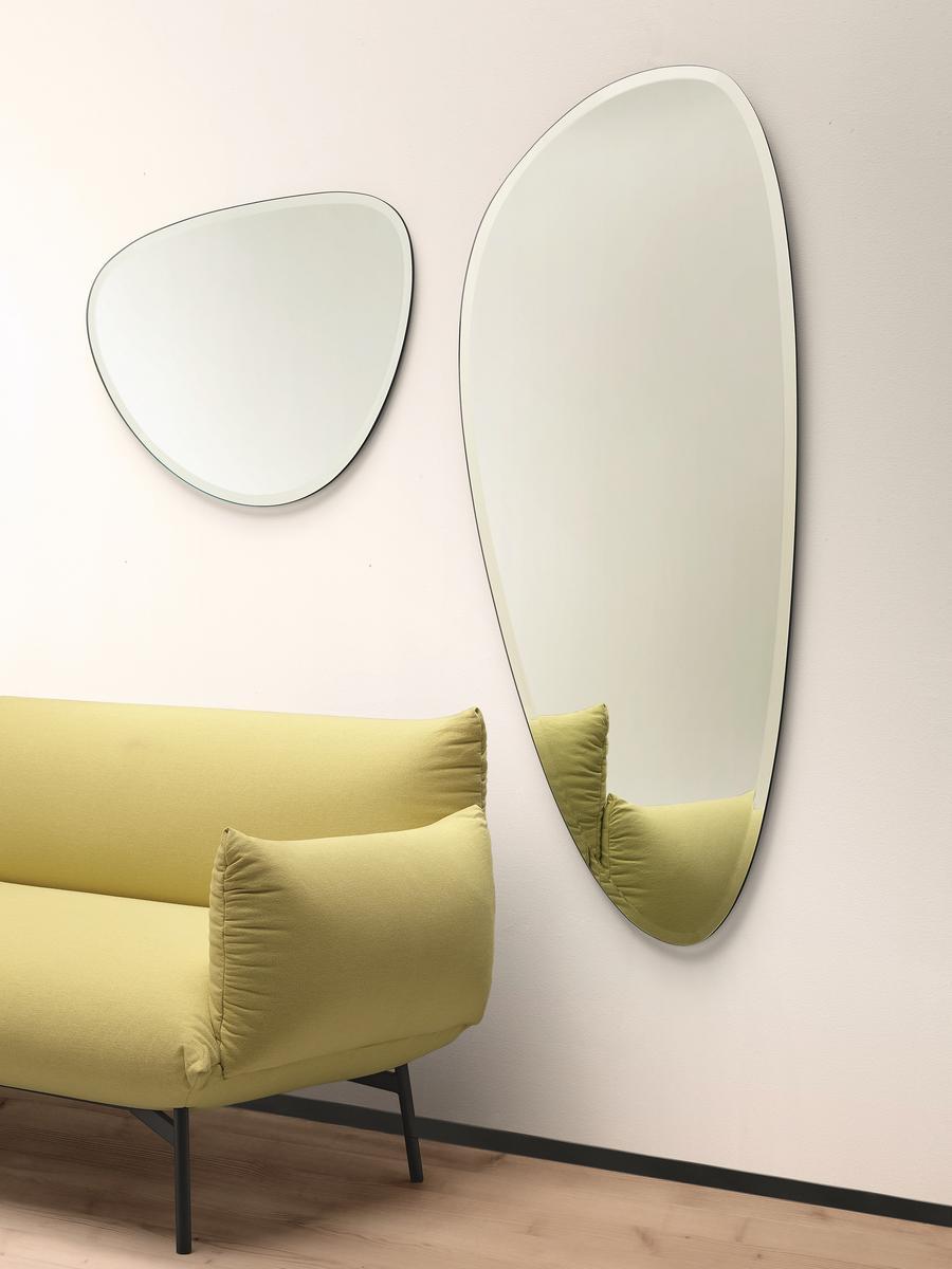 Oval wall-mounted mirror | Spot L by Midj