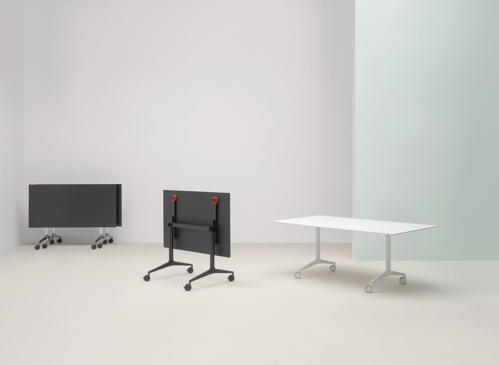 Folding rectangular metal table with casters | Ypsilon Tilting by Pedrali