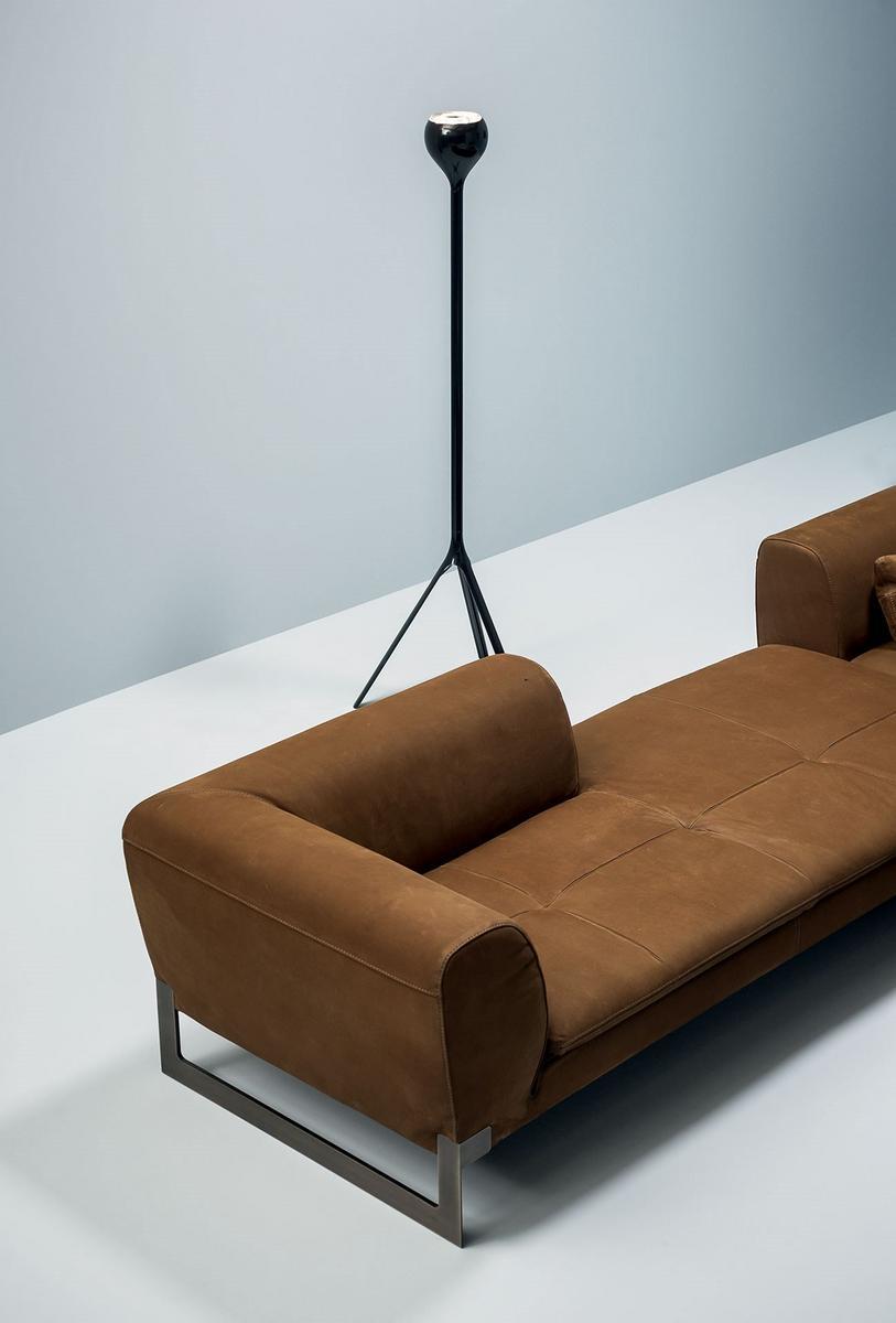 Corner sectional leather sofa | Viktor by Baxter