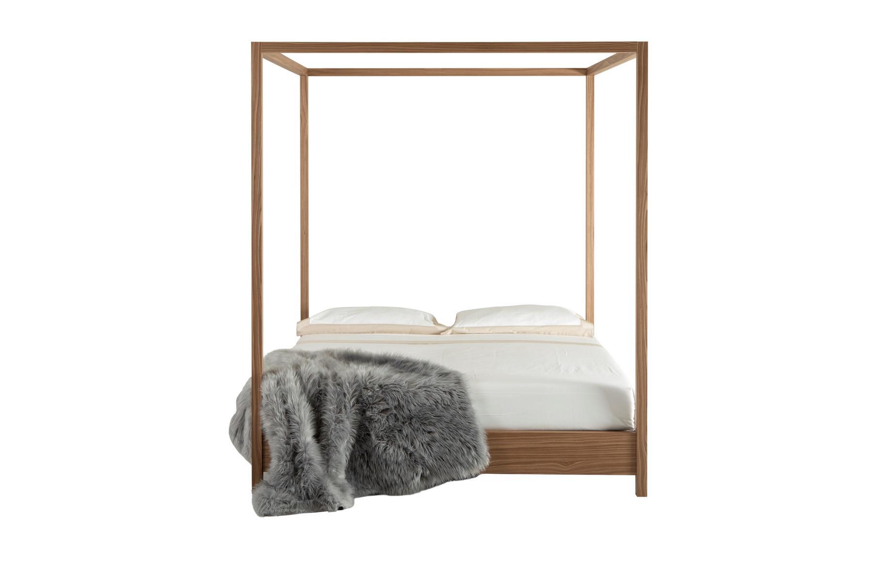 Walnut double bed | Havana by Tonin Casa