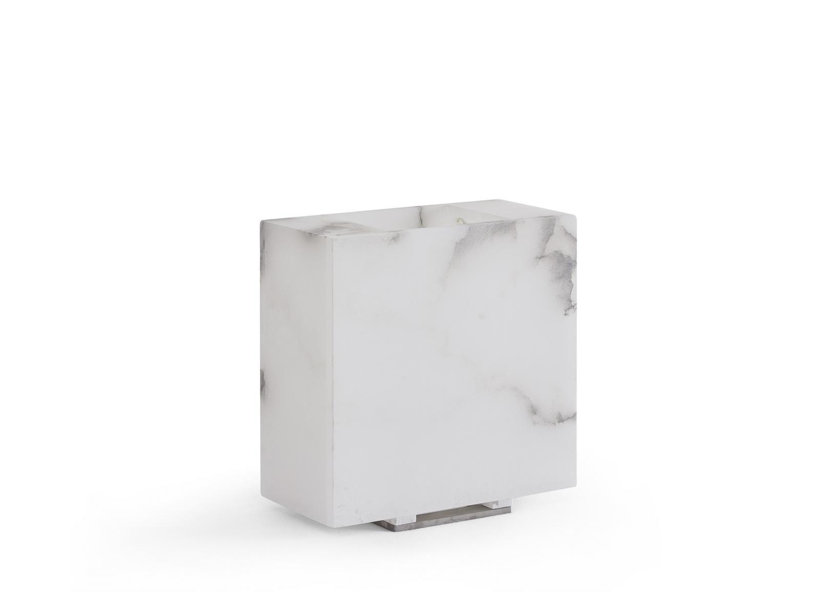 Alabaster table lamp | Alabastro by Dema