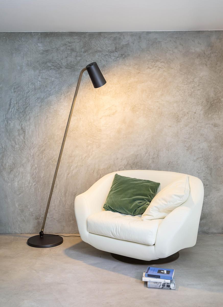 Metal floor lamp | Up by Contardi