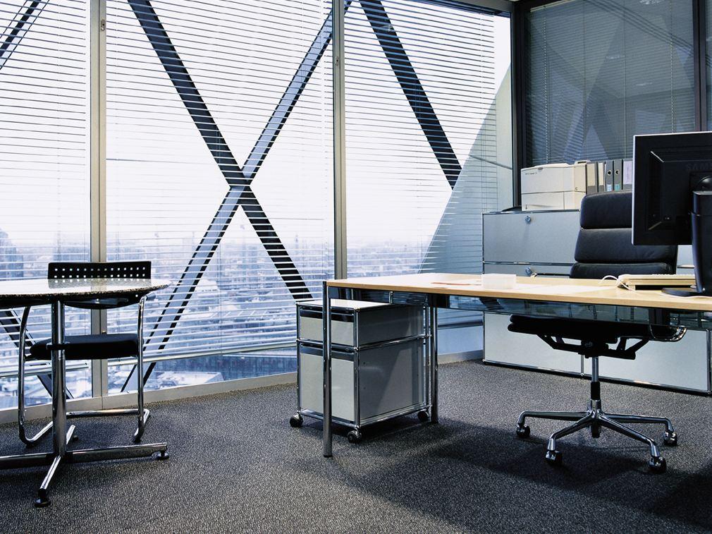 Rectangular wood veneer executive desk | Haller Individual Workstation Table by USM