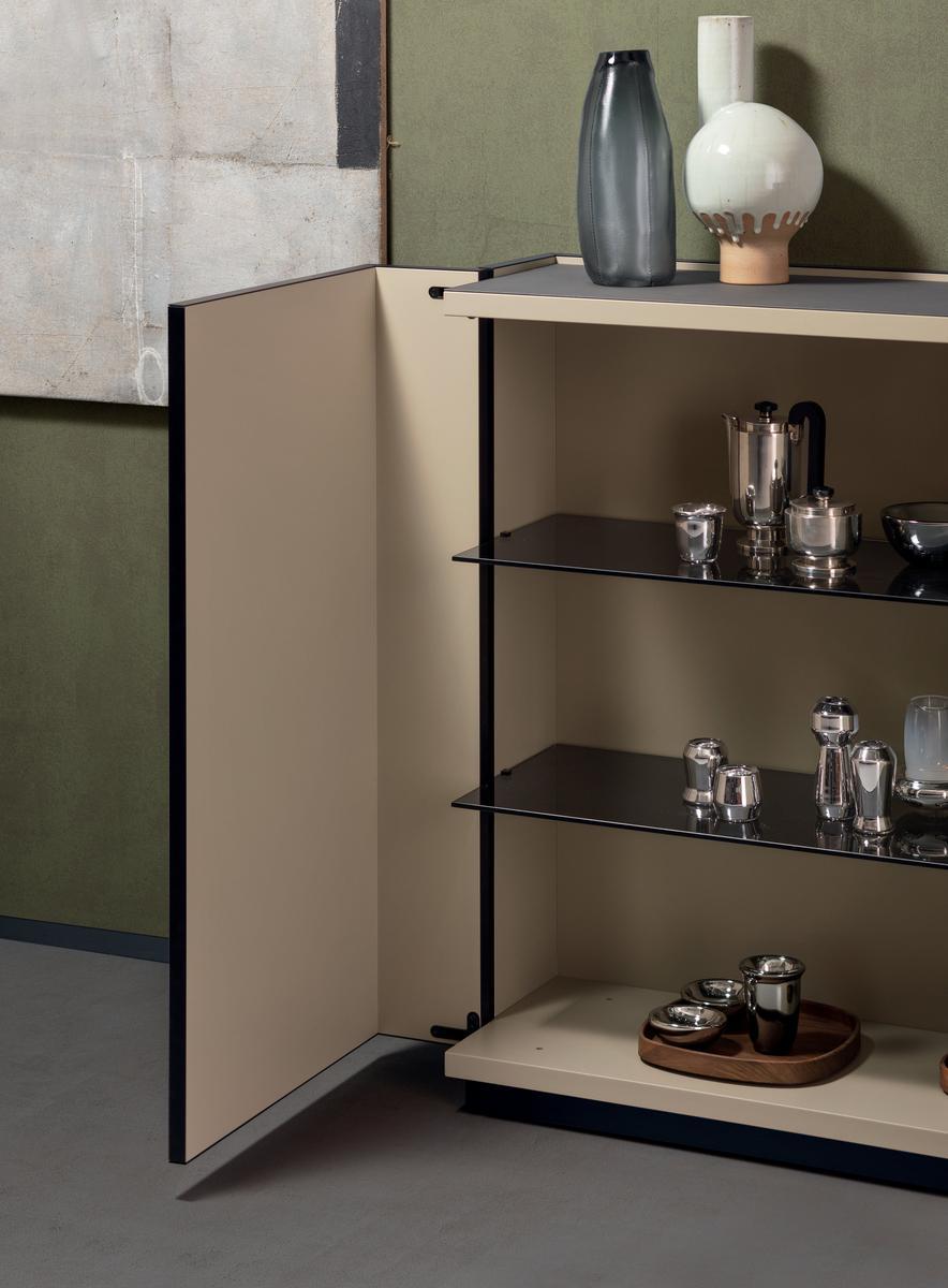 Sideboard with doors | Cornice by Pianca