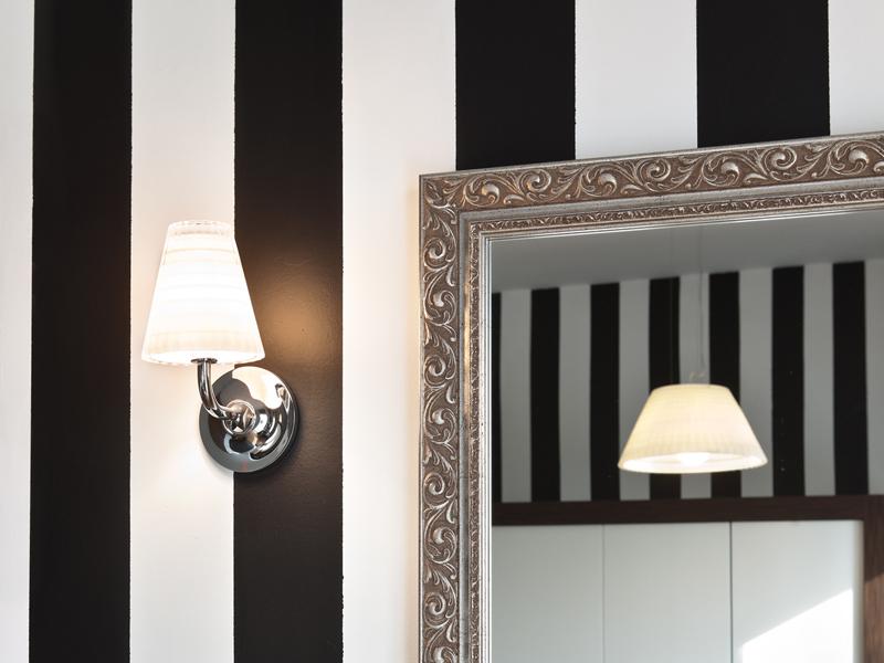 Crystal wall lamp | Flow by Fabbian