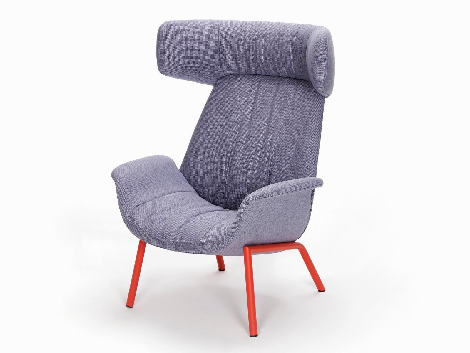 Upholstered armchair with headrest | Ila 2022 by Pedrali