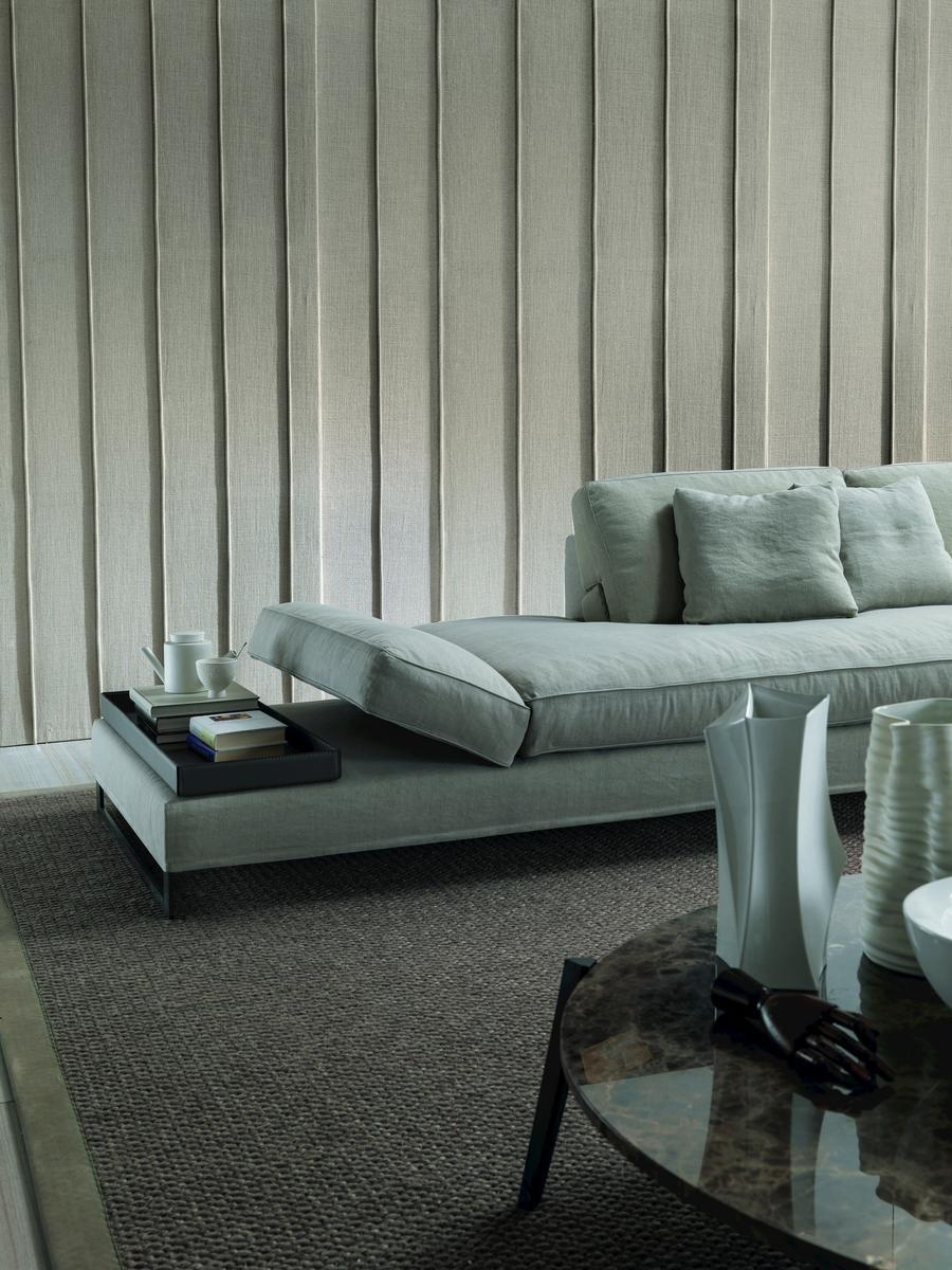 Sled base sectional fabric sofa | Davis Flat by Frigerio