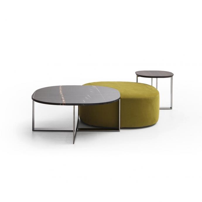 Oval stone coffee table | Domino Next by Molteni
