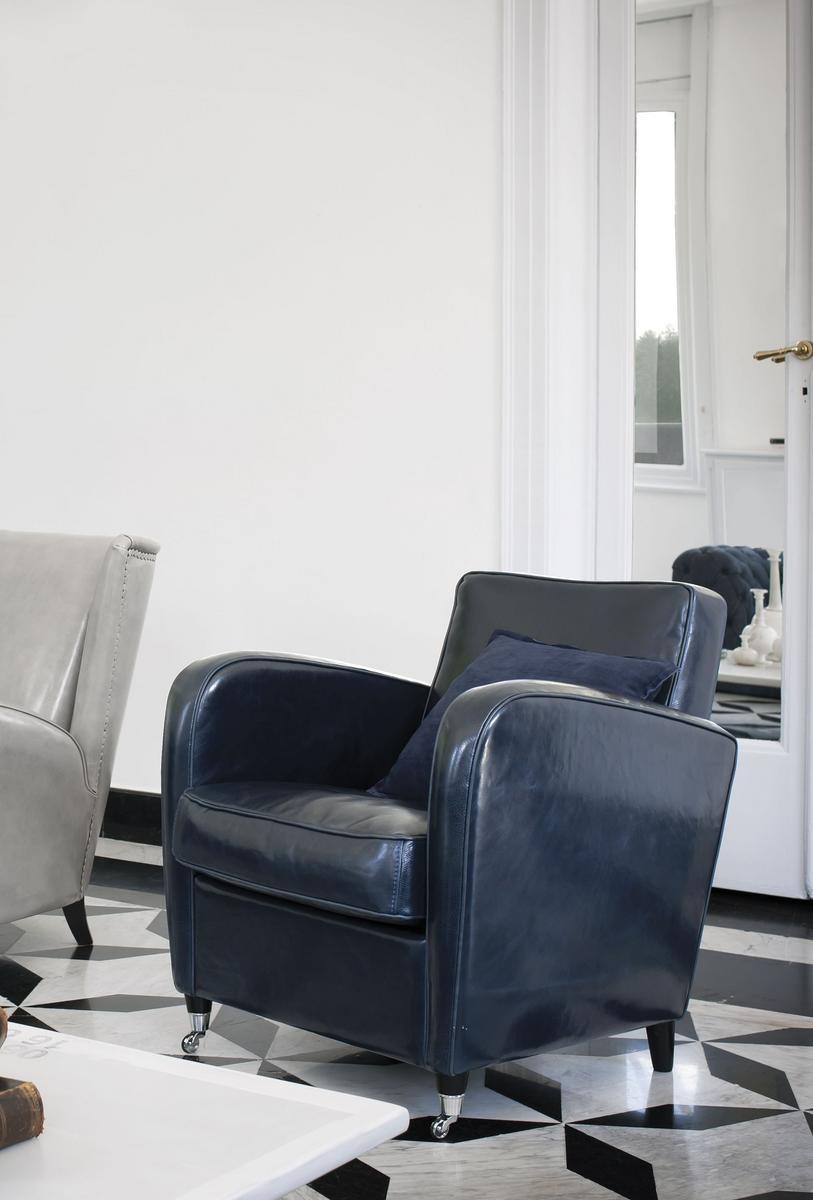 Leather armchair with armrests | Charmine by Baxter