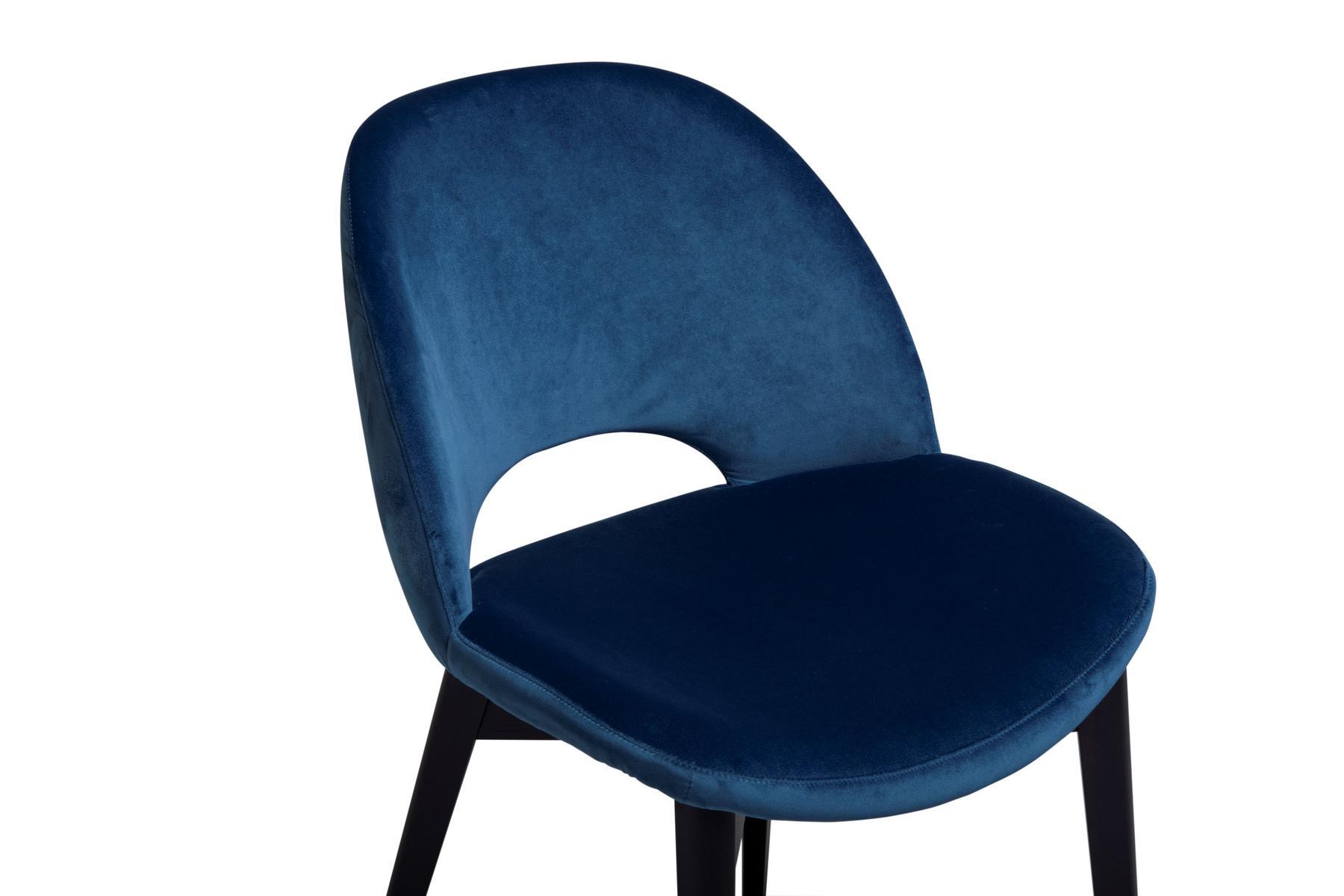 Velvet chair and wooden base | Beetle by Tonin Casa