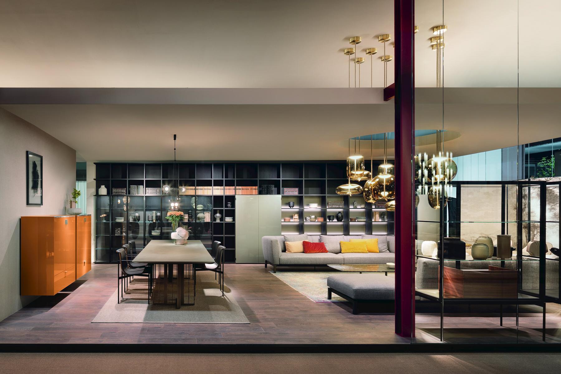 Chair with armrests | Ombra by Lema