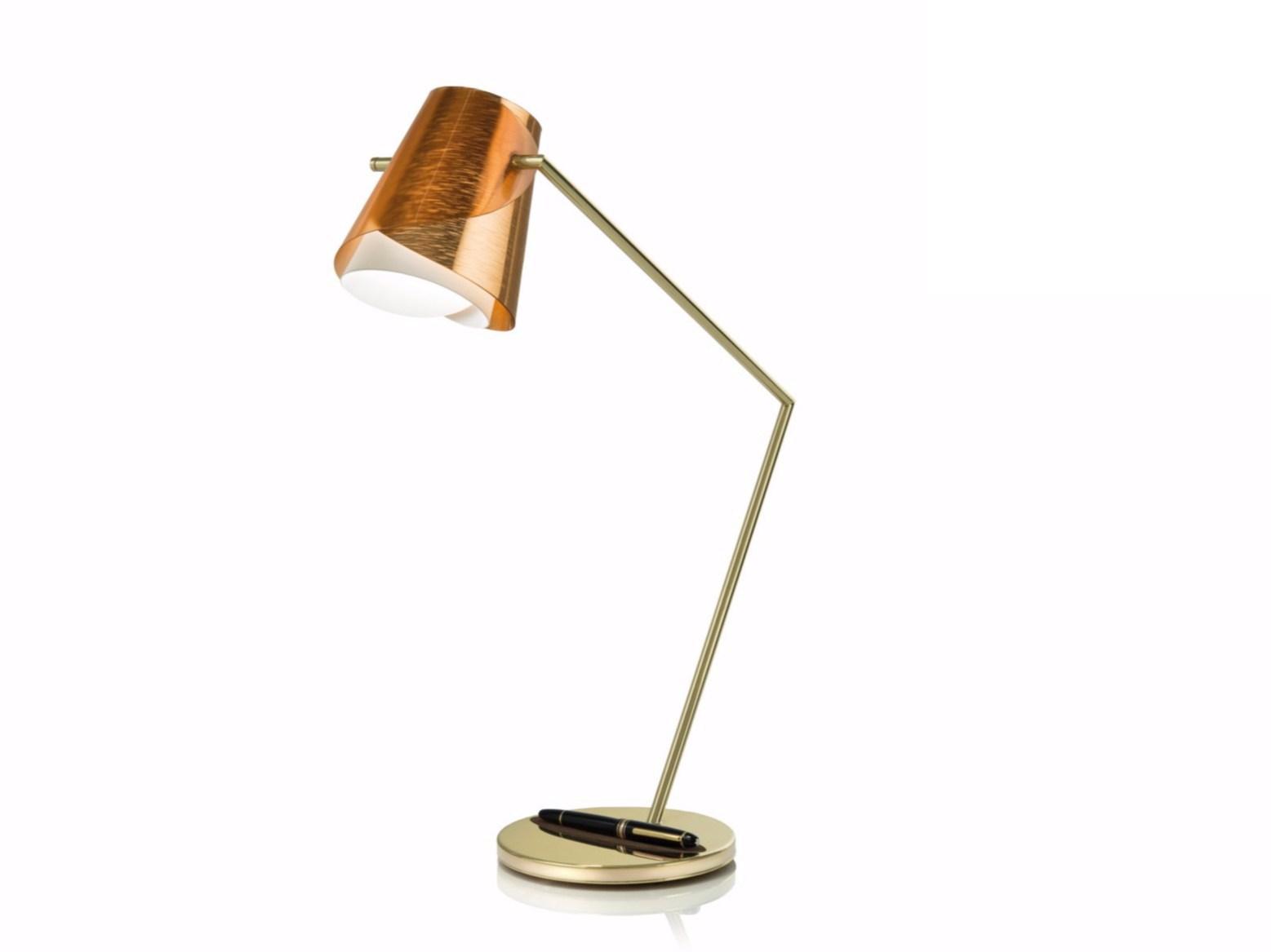 LED Lentiflex® and brass desk lamp | Overlay by Slamp