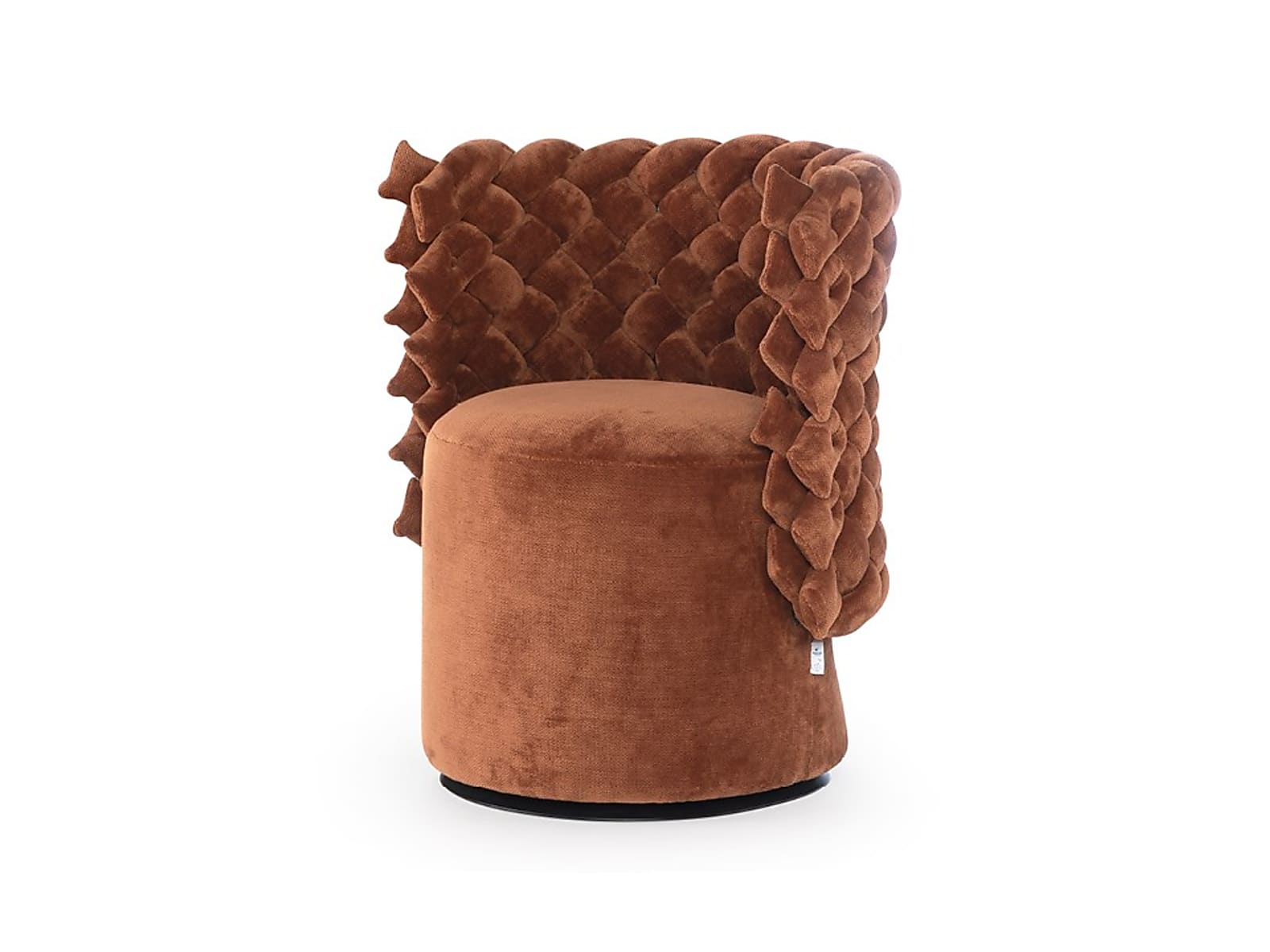 Giuggiola armchair by Calia Italia: embodies women's beauty and strength, offers chic comfort, and comes with versatile fixed, swivel, or storage options. | Giuggiola by Calia Italia