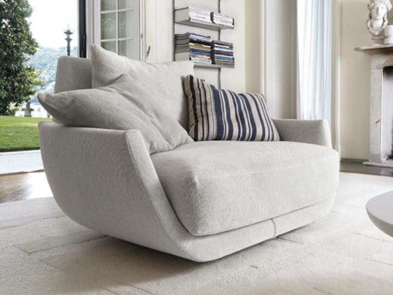 Swivel armchair | Tuliss by Desiree