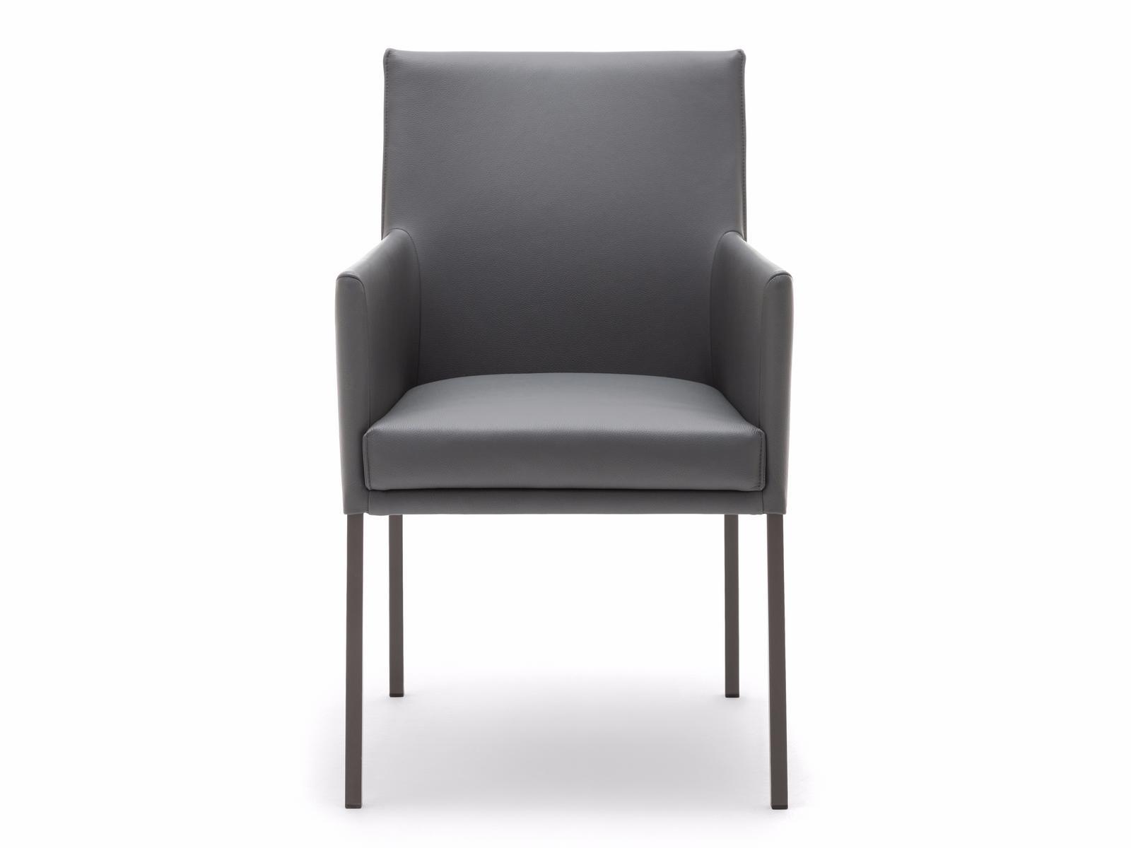 Leather chair with armrests | 651 by Rolf Benz