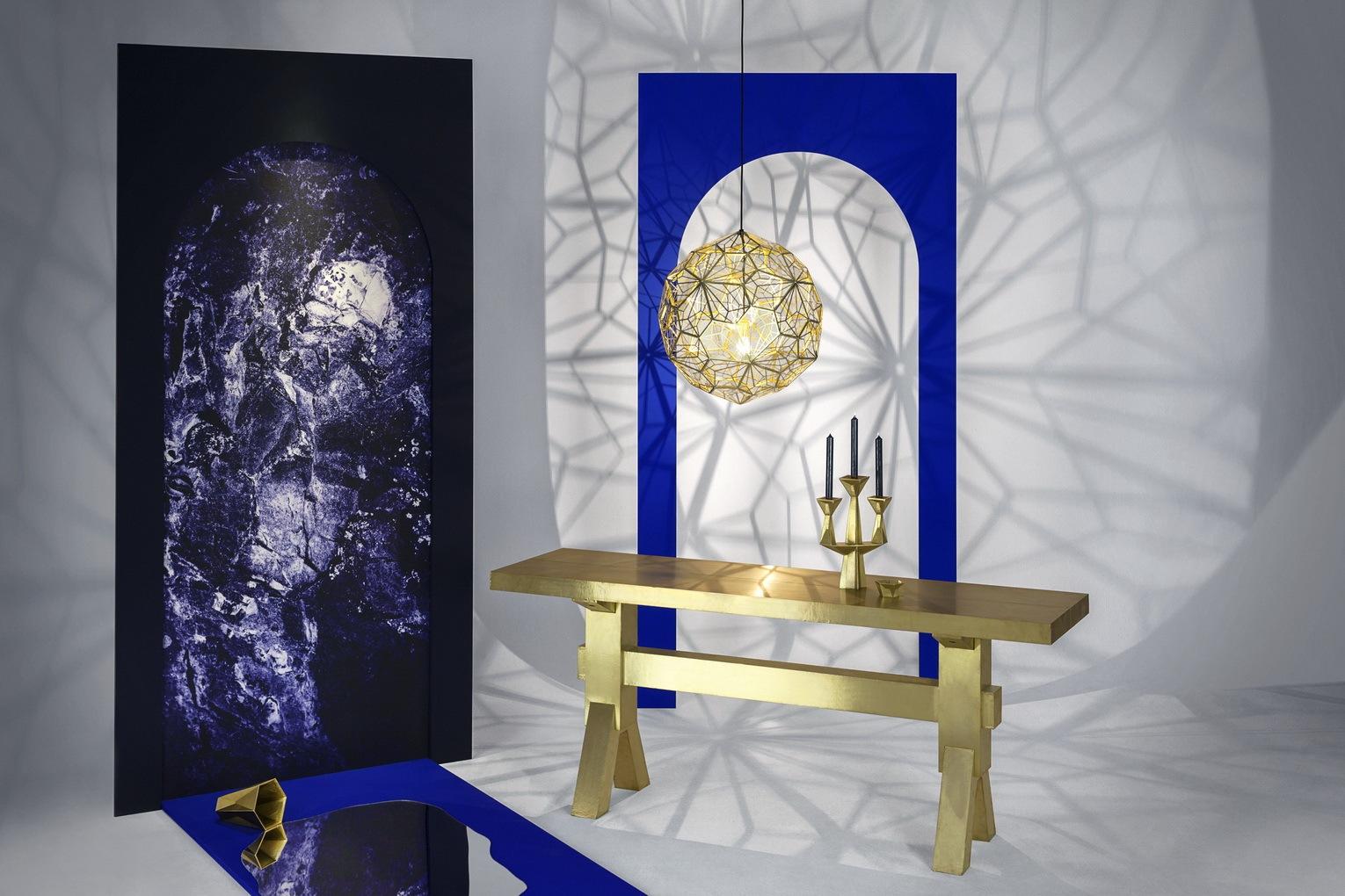 Brass pendant lamp in a contemporary style | Etch Web by Tom Dixon