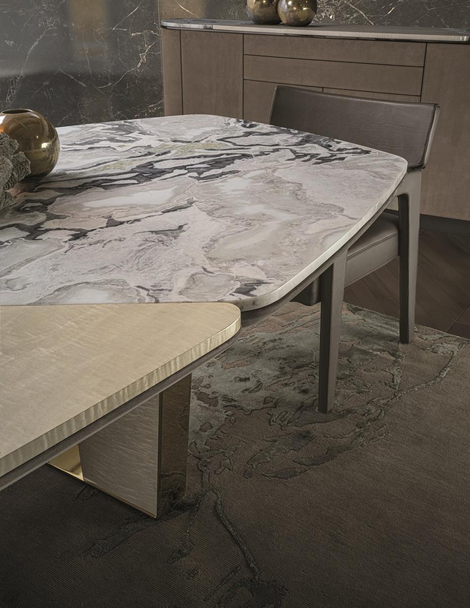 Oval metal table | Keope by Longhi