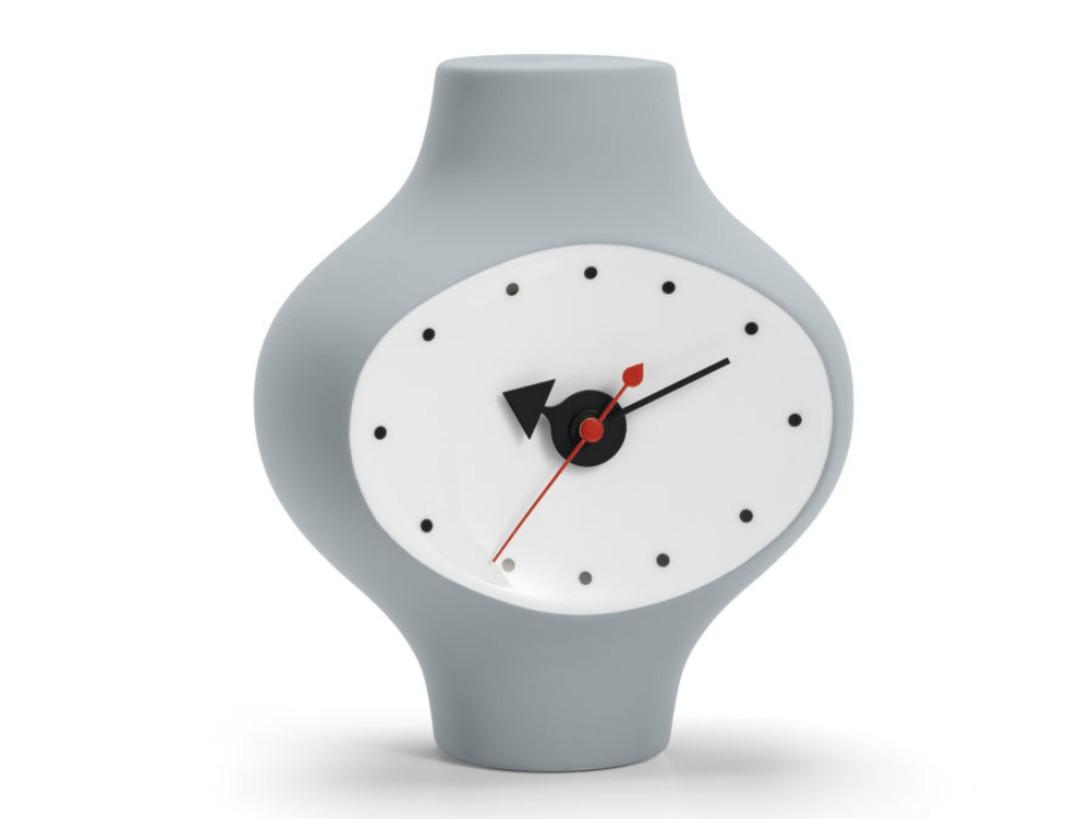 Table-top porcelain clock | Model 3 by Vitra