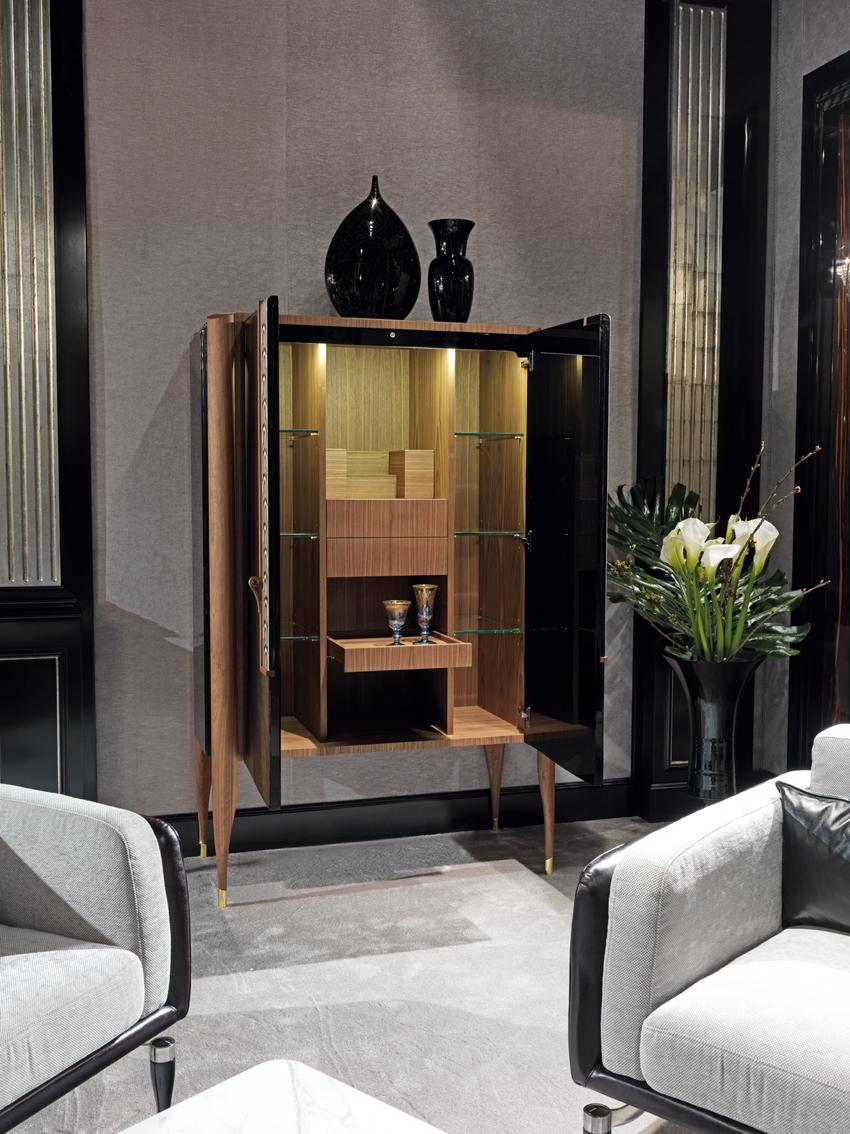 Wooden bar cabinet with integrated lighting | Lexington Avenue by Ezio Bellotti