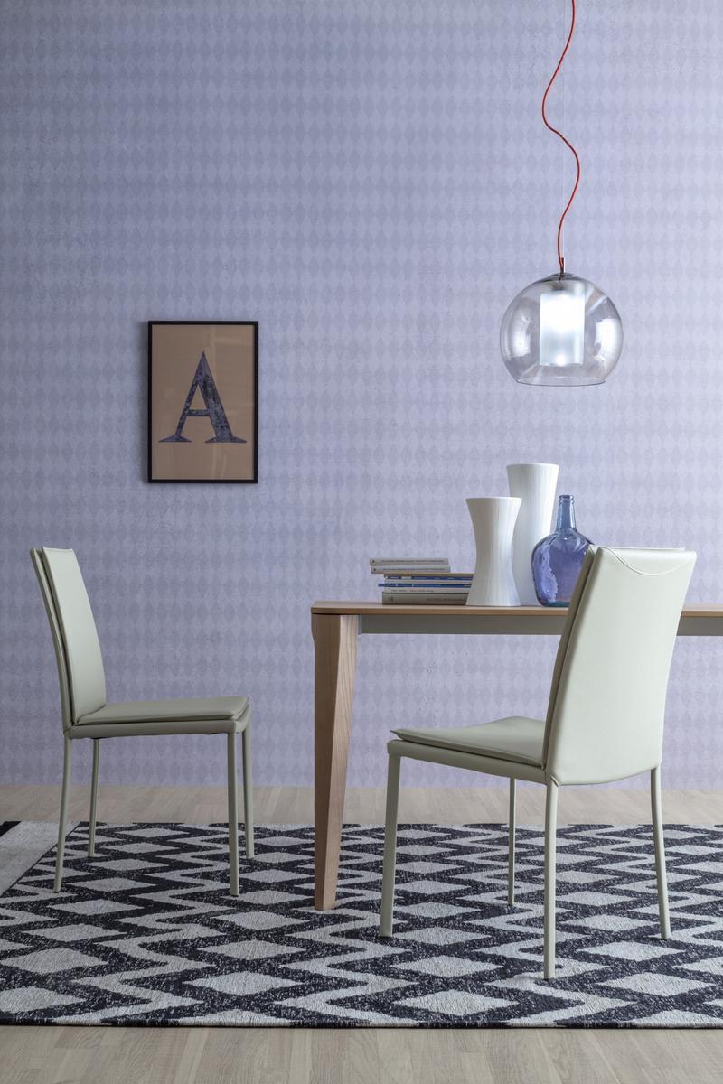 Leather chair with integrated cushion | Scarlet by Tonin Casa