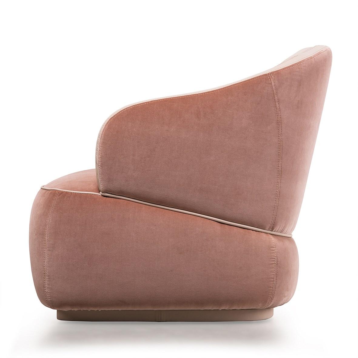 Velvet armchair with armrests | Bloom by Turri