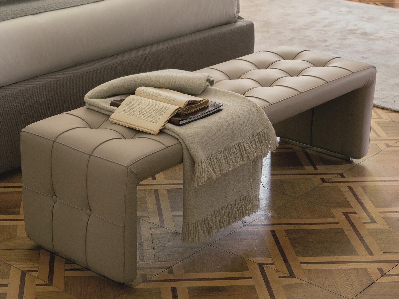Tufted leather bench | Scarlett by Porada