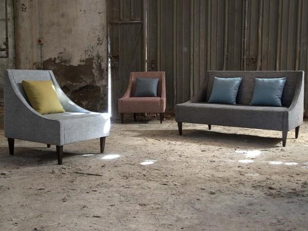 Upholstered fabric armchair | Sikka by Domingo salotti