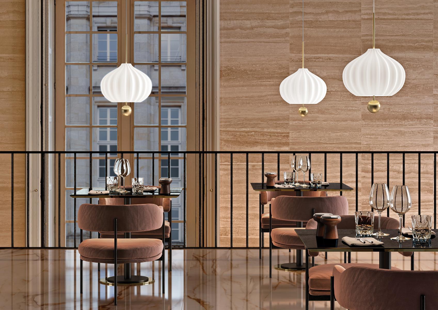 Glass and brass pendant lamp | Lilli by Kundalini