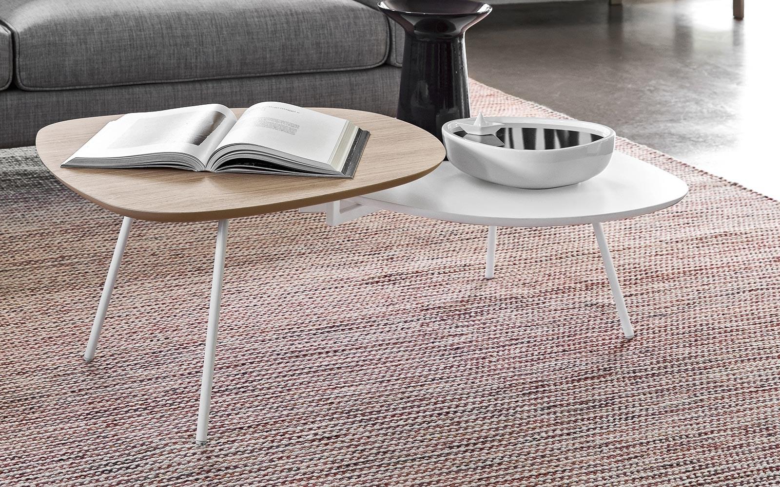 Coffee table for living room | Tweet by Calligaris