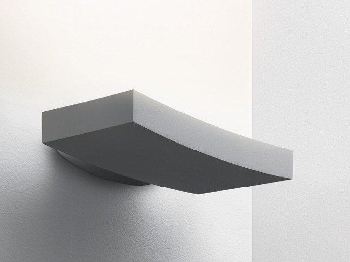 Indirect light powder coated aluminium wall light | Surf by Artemide