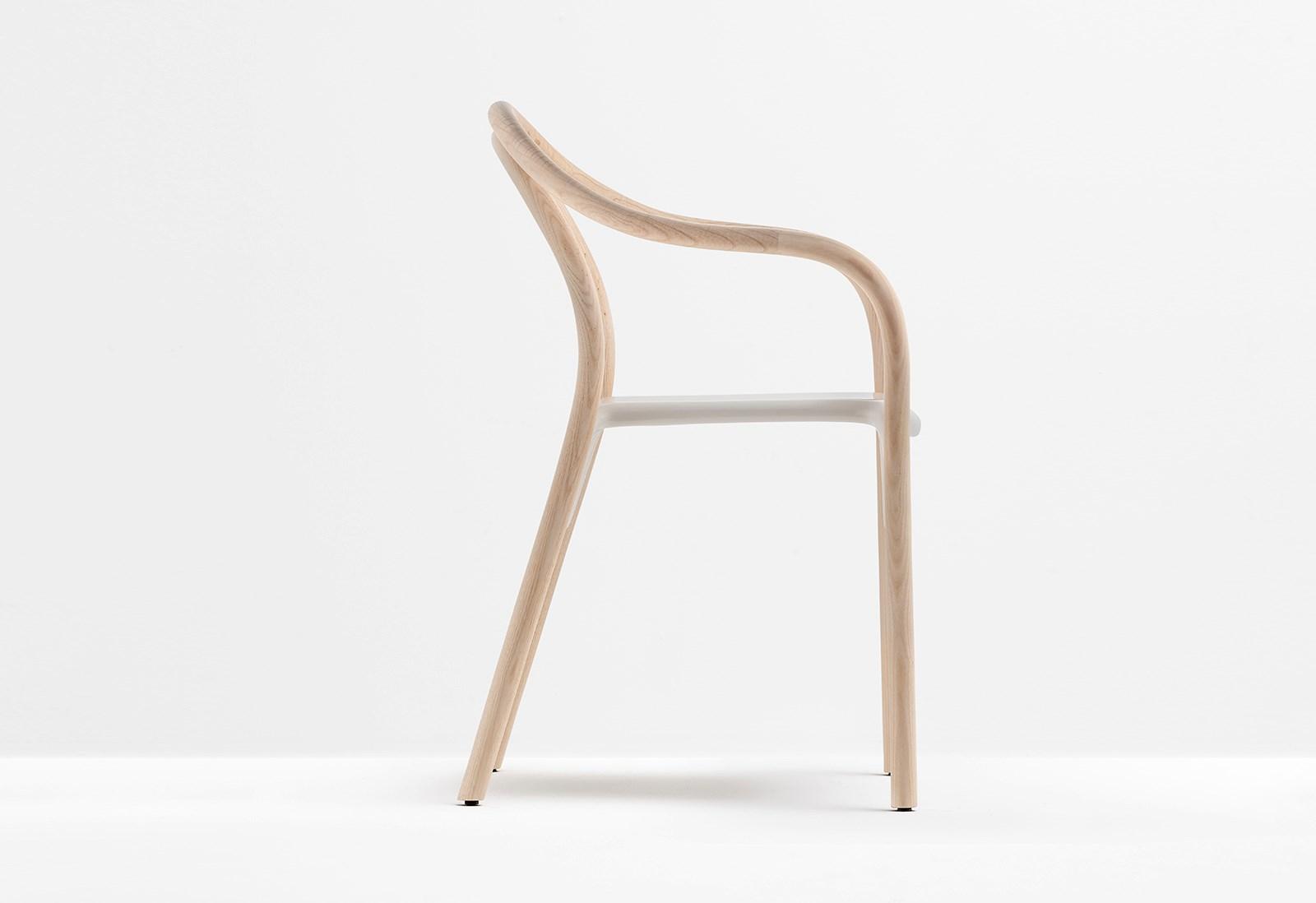 Stackable ash chair with armrests | Soul 3745 by Pedrali
