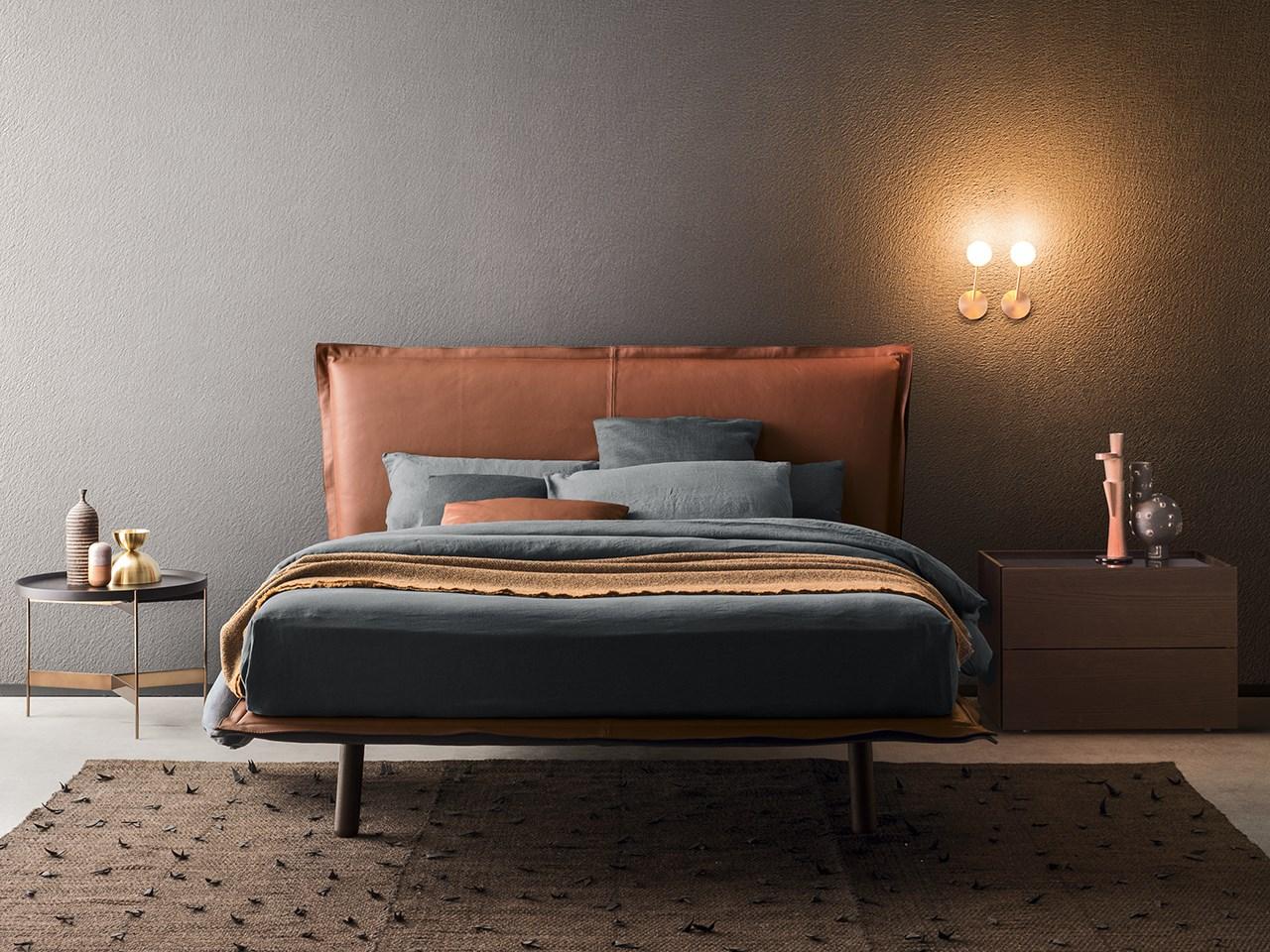 Double bed with upholstered headboard | Aladino by Pianca