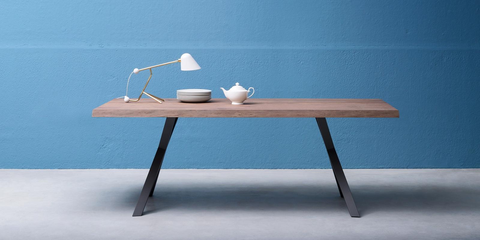 Rectangular metal table | Board by ALF Dafre