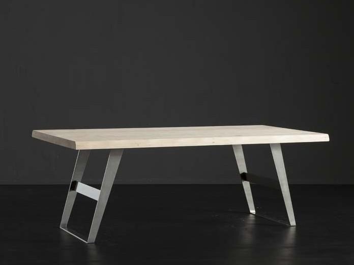Rectangular oak dining table | Denver + Iron by Altacorte