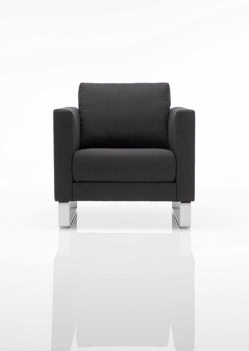 Sled base fabric armchair with headrest | 004 Vida by Rolf Benz