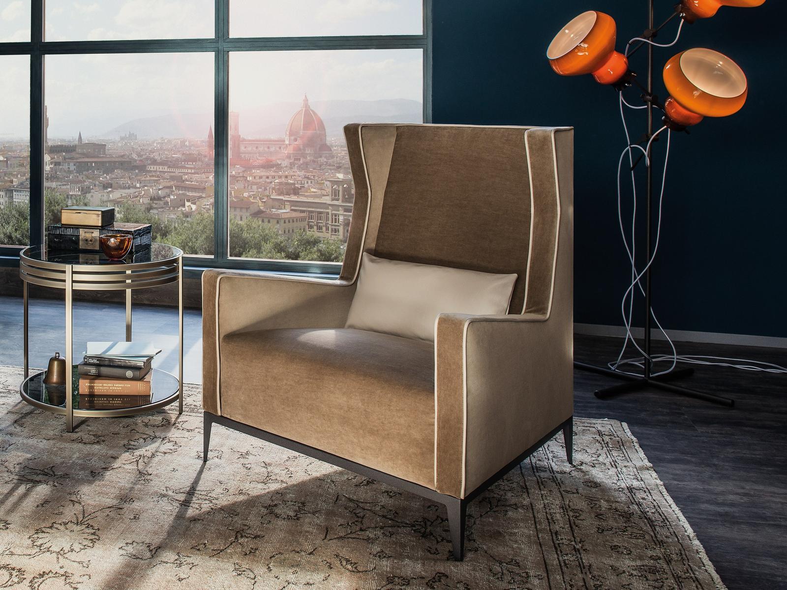 Armchair with armrests | Goldfinger by Arketipo