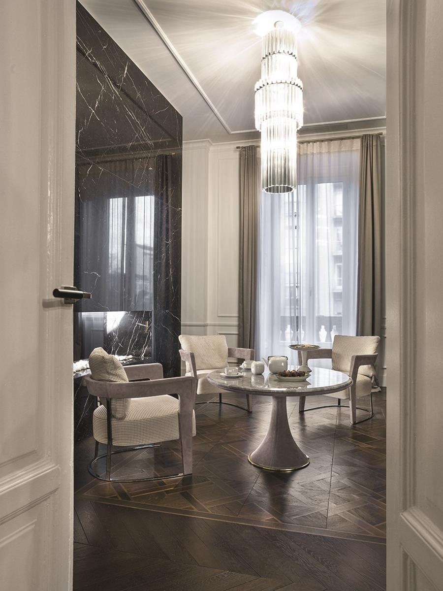 Round leather coffee table | David by Longhi