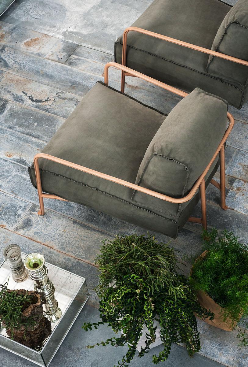 Leather armchair with armrests | Bruxelles by Baxter