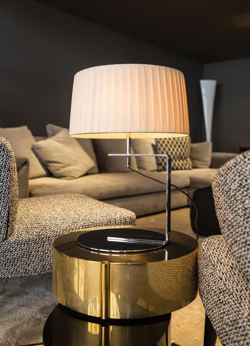 Table lamp | Divina by Contardi