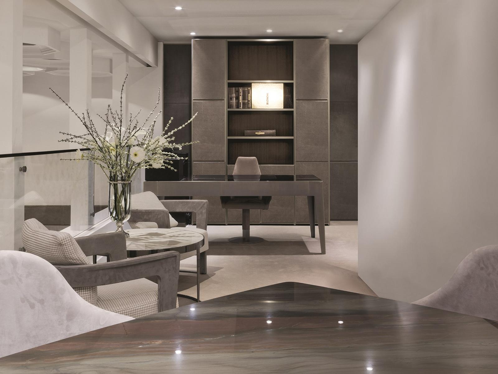 Rectangular metal writing desk with drawers | Gorky by Longhi