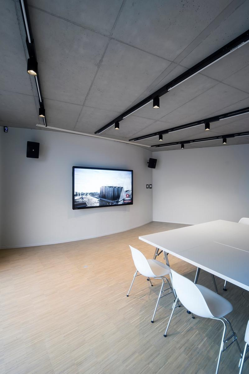 LED aluminium track-Light | Coolfin by Dark