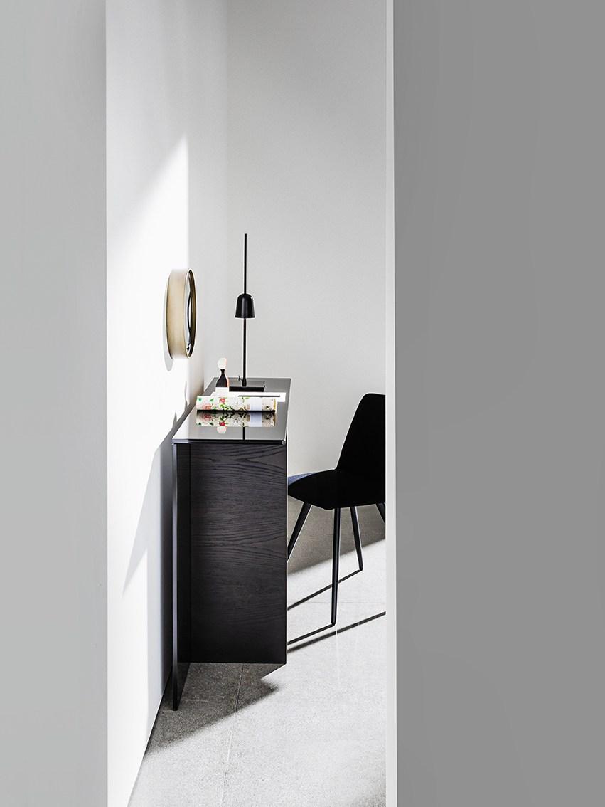 Rectangular wood and glass console table | Regolo by Sovet