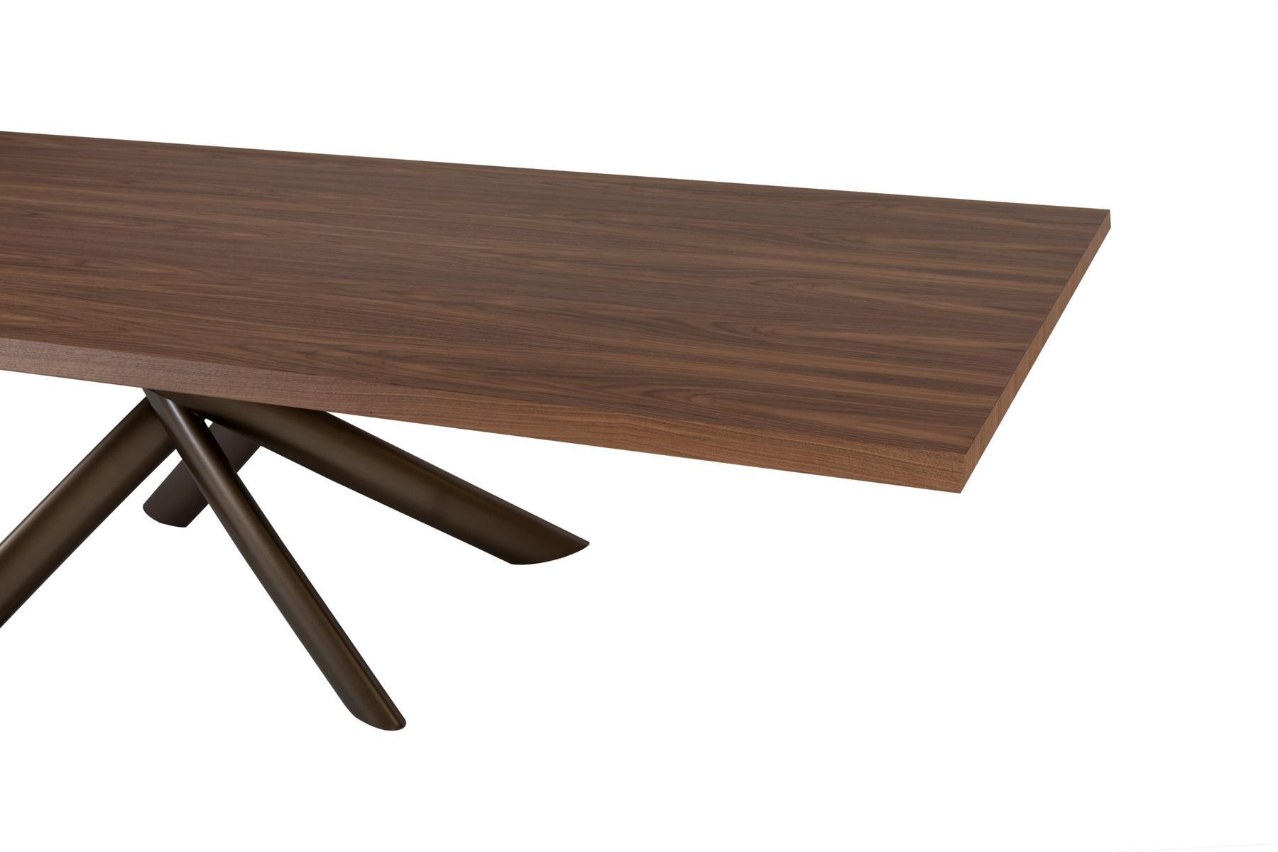 Rectangular walnut table | Style by Tonin Casa